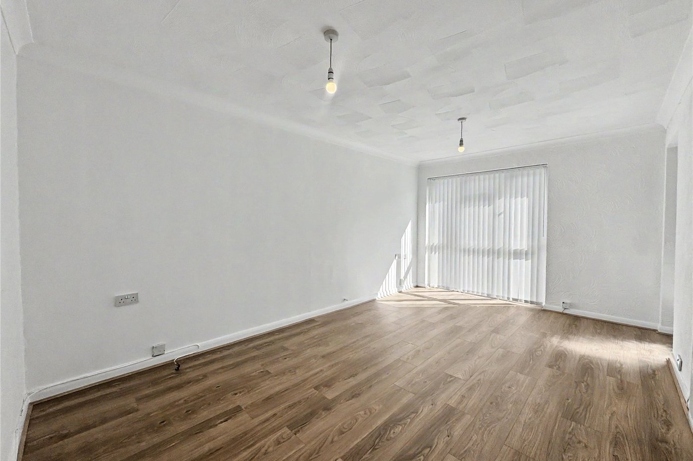 1 bedroom bungalow for sale in Parkwood | Robinson Michael & Jackson
