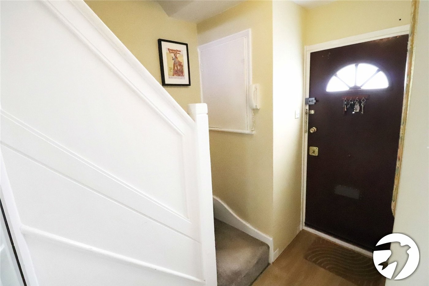 2 bedroom property for sale in London | Robinson Jackson