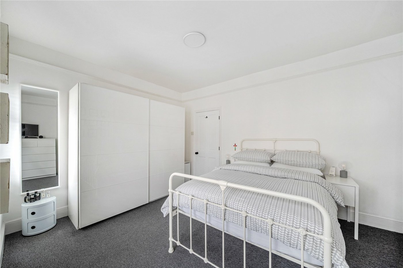 2 bedroom house for sale in Sydenham | Robinson Jackson