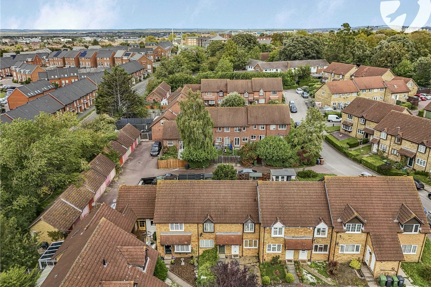 2 bedroom house for sale in Dartford | Robinson Jackson