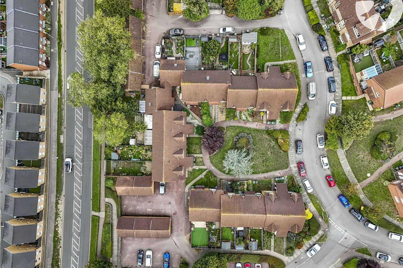 2 bedroom house for sale in Dartford | Robinson Jackson