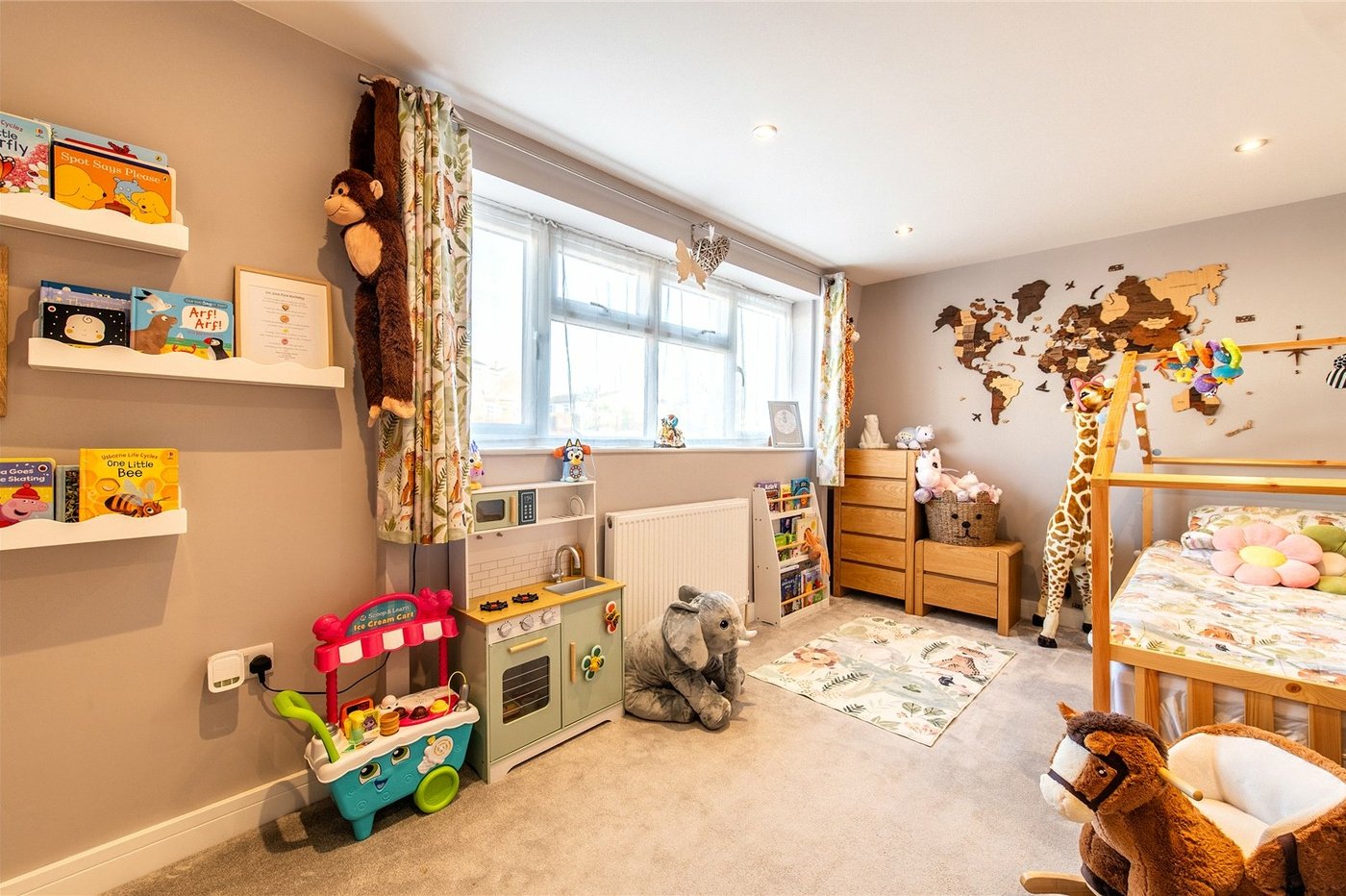 2 bedroom house for sale in Hoo | Robinson Michael & Jackson