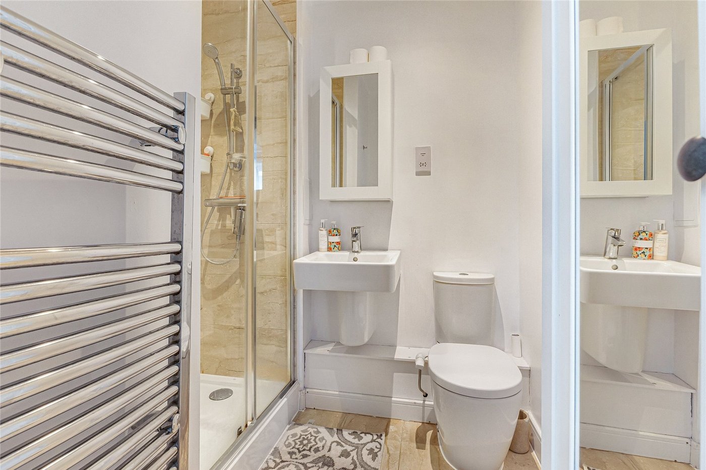 2 bedroom property for sale in Rochester | Robinson Michael & Jackson