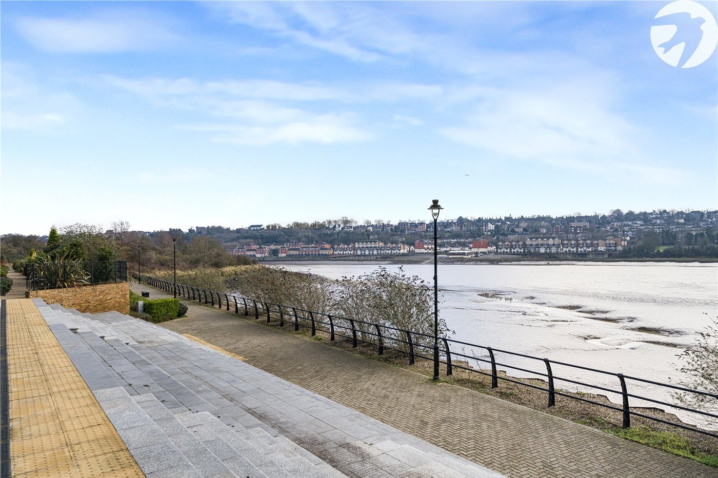 2 bedroom property for sale in Rochester | Robinson Michael & Jackson