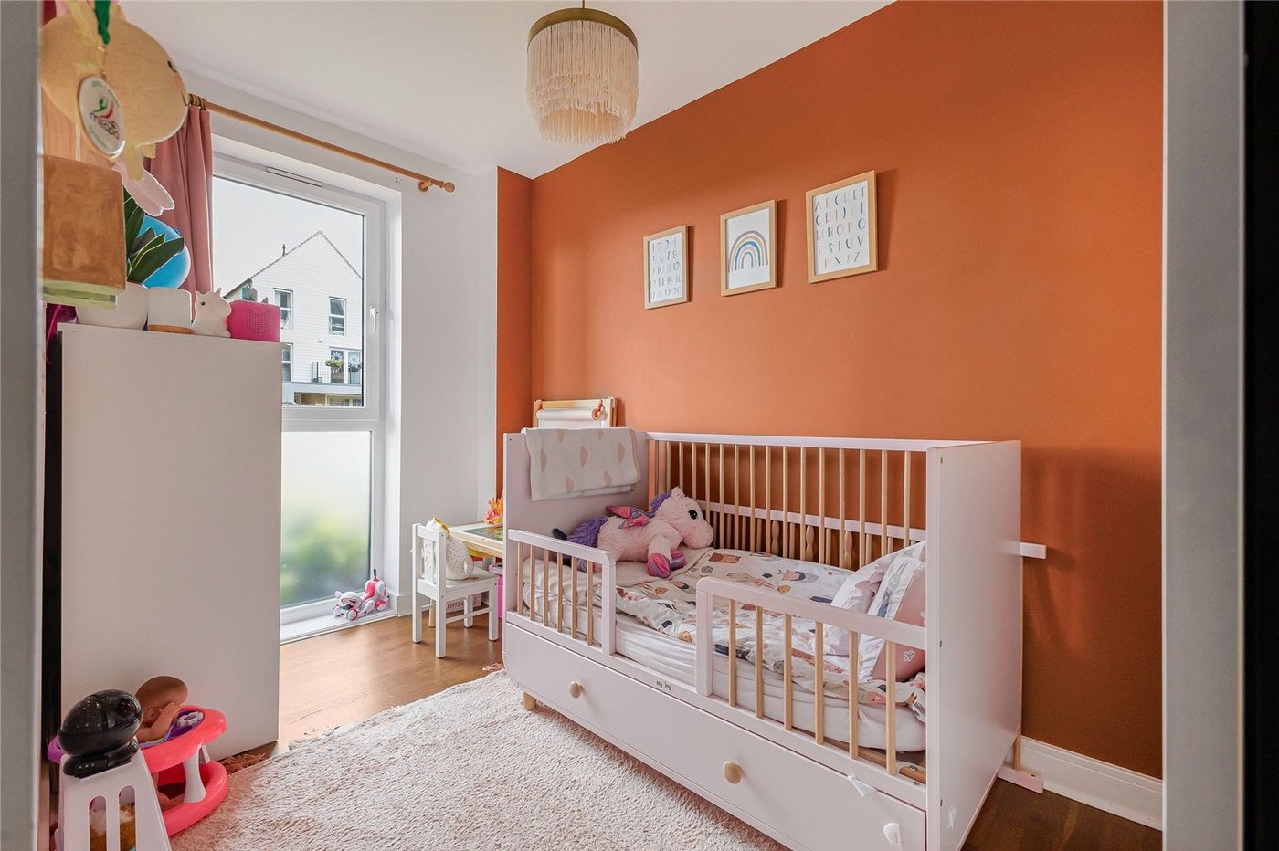 2 bedroom property for sale in Rochester | Robinson Michael & Jackson