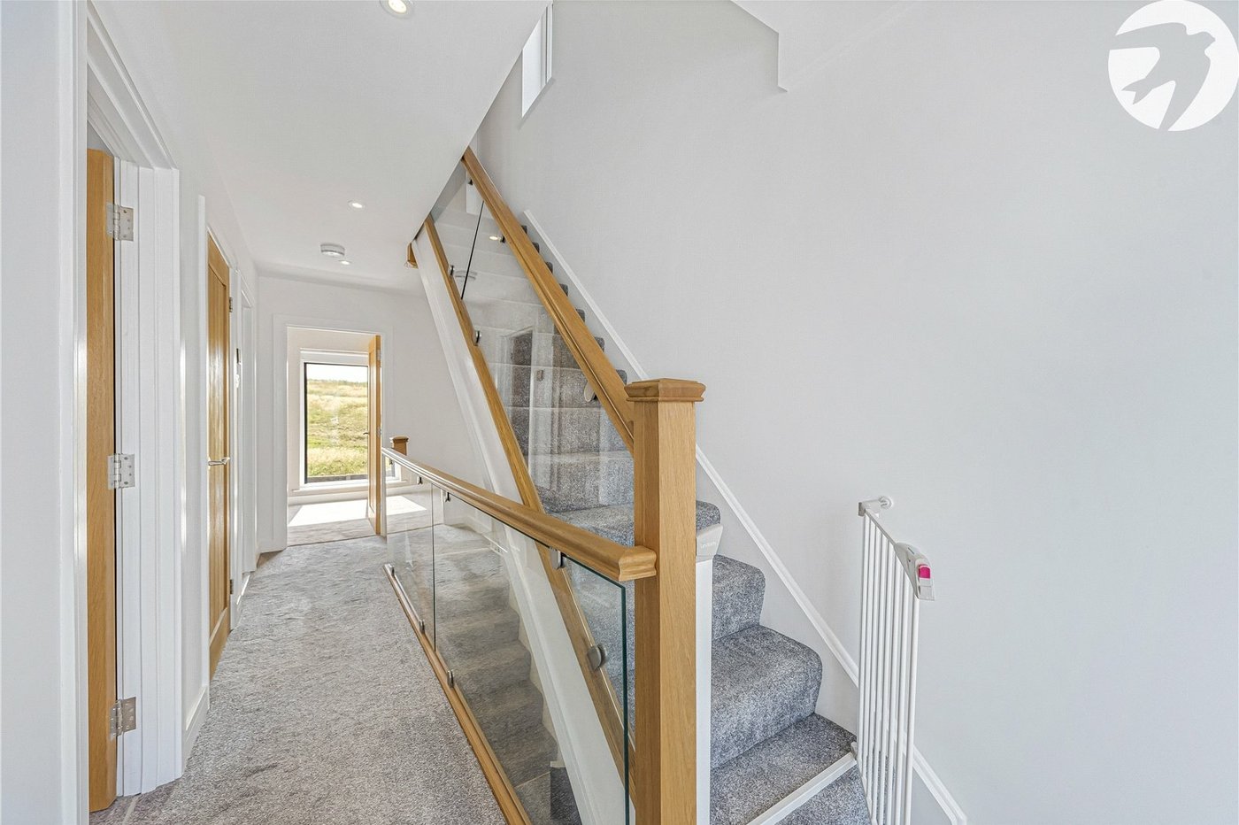 3 bedroom property for sale in Greenhithe | Robinson Jackson