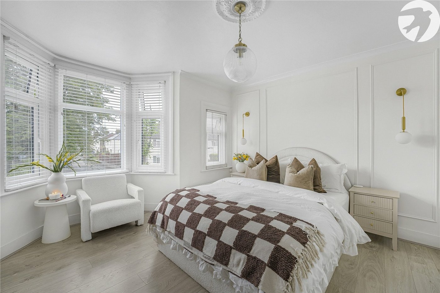 2 bedroom house for sale in Greenhithe | Robinson Jackson