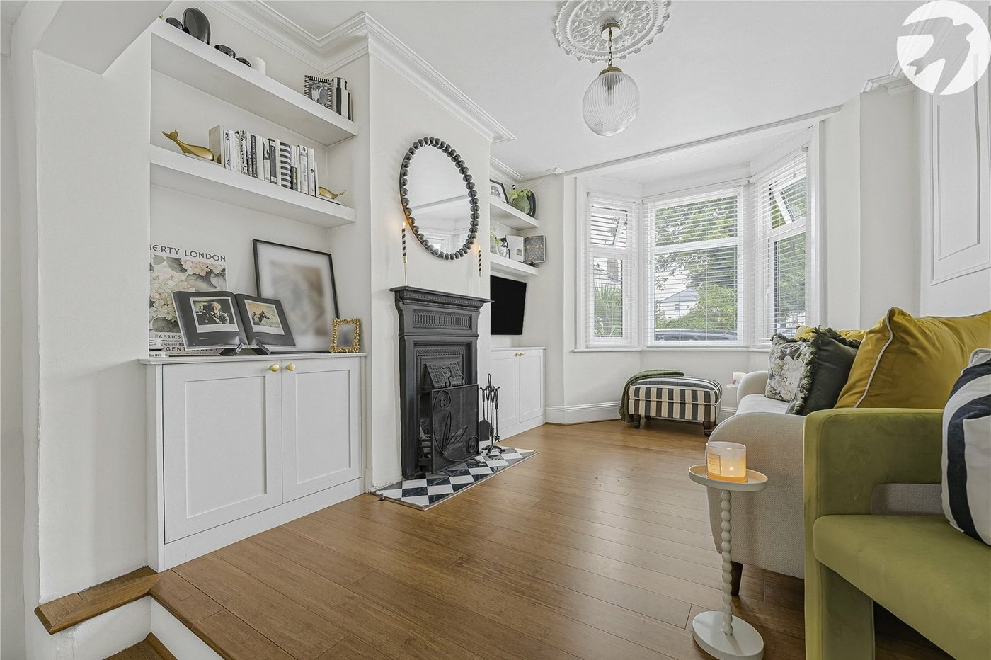 2 bedroom house for sale in Greenhithe | Robinson Jackson