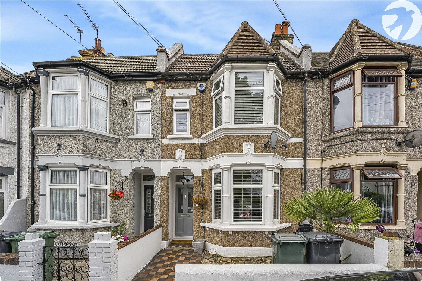 2 bedroom house for sale in Greenhithe | Robinson Jackson