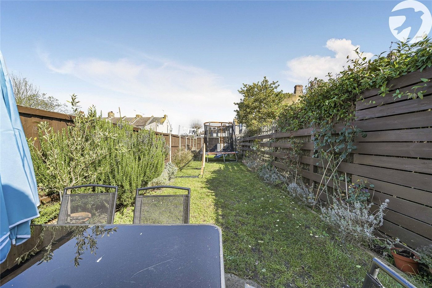 2 bedroom house for sale in Greenhithe | Robinson Jackson