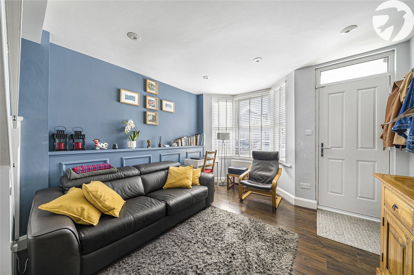 2 bedroom house for sale in Greenhithe | Robinson Jackson