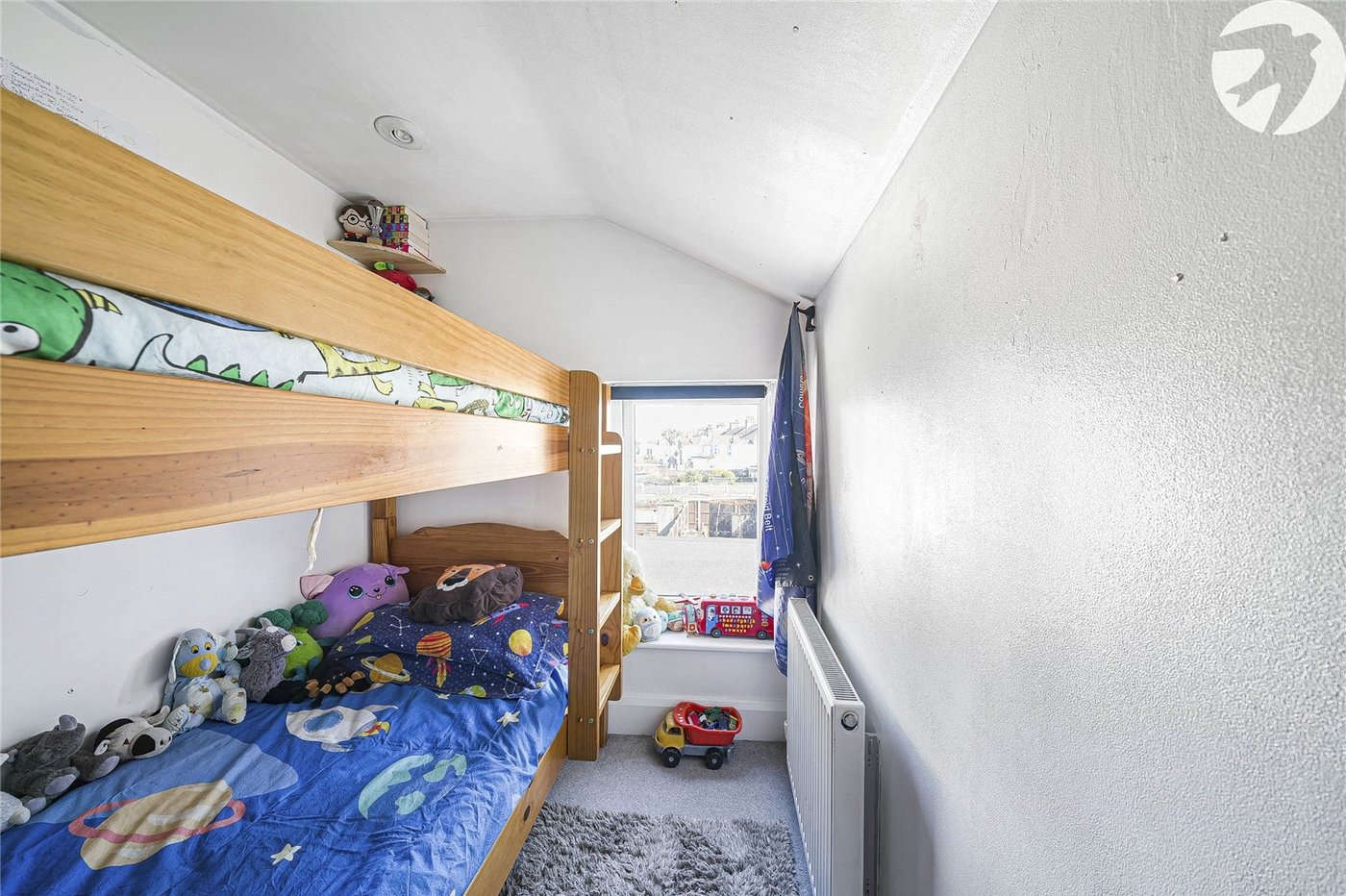 2 bedroom house for sale in Greenhithe | Robinson Jackson