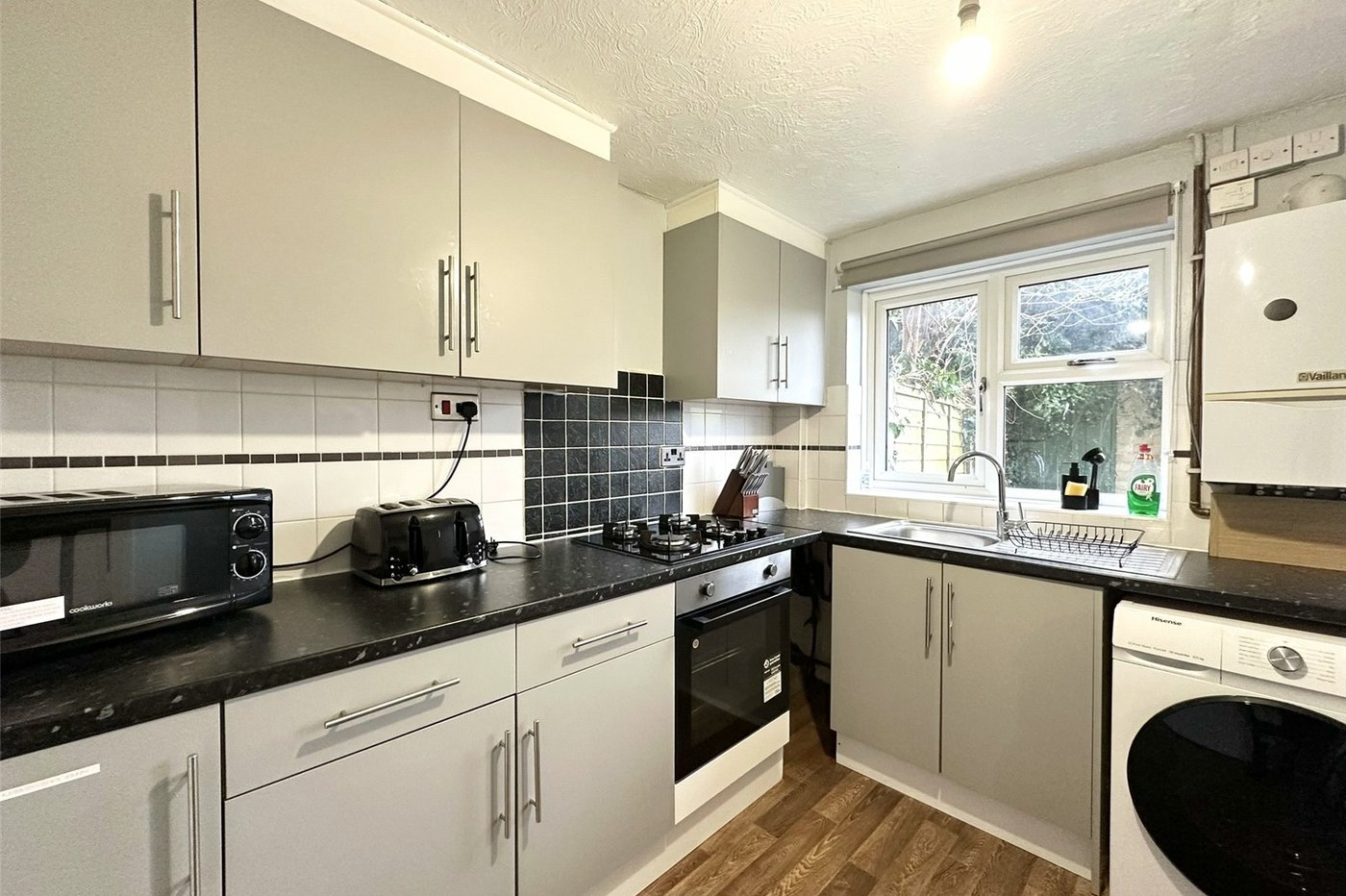 2 bedroom house for sale in Greenhithe | Robinson Jackson