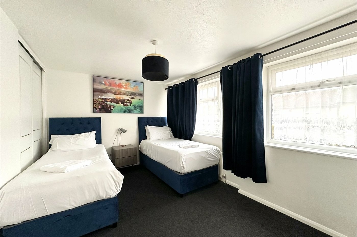 2 bedroom house for sale in Greenhithe | Robinson Jackson