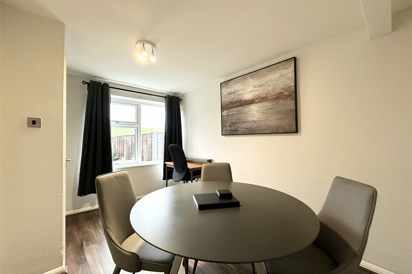 2 bedroom house for sale in Greenhithe | Robinson Jackson