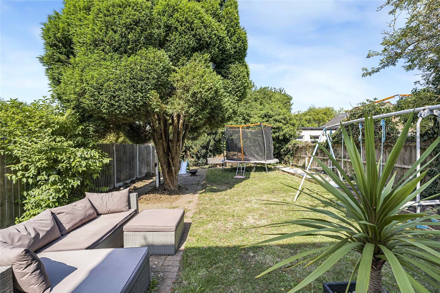 3 bedroom house for sale in Greenhithe | Robinson Jackson
