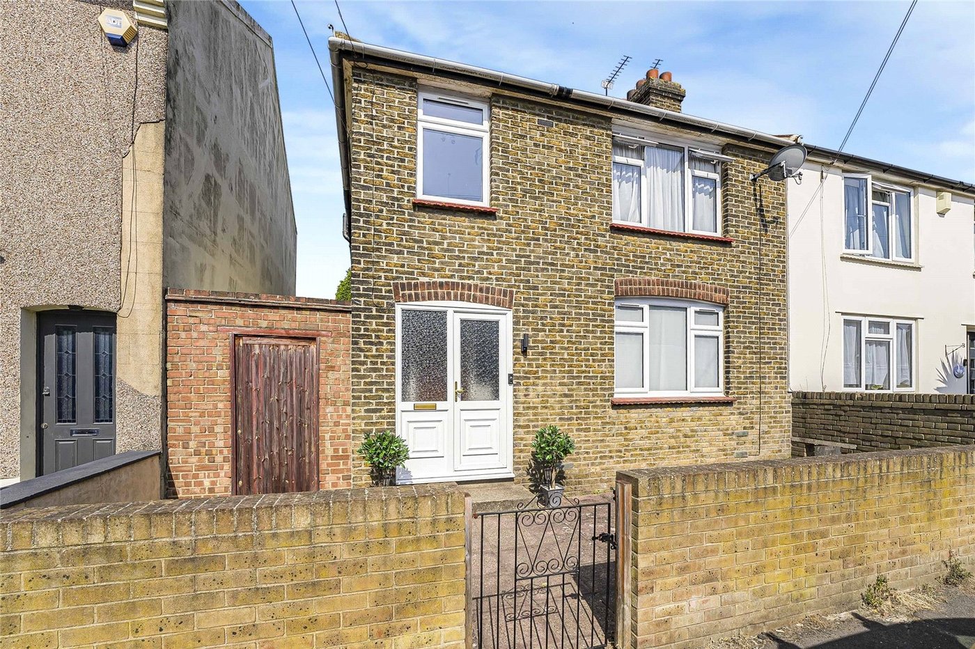 3 bedroom house for sale in Greenhithe | Robinson Jackson