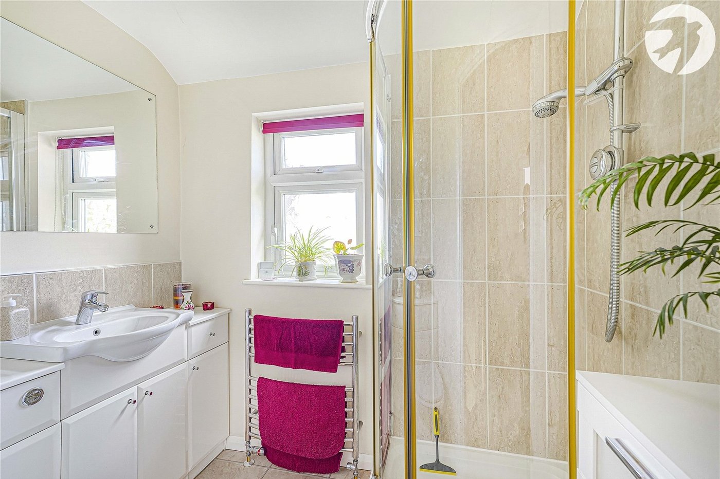 4 bedroom house for sale in Greenhithe | Robinson Jackson