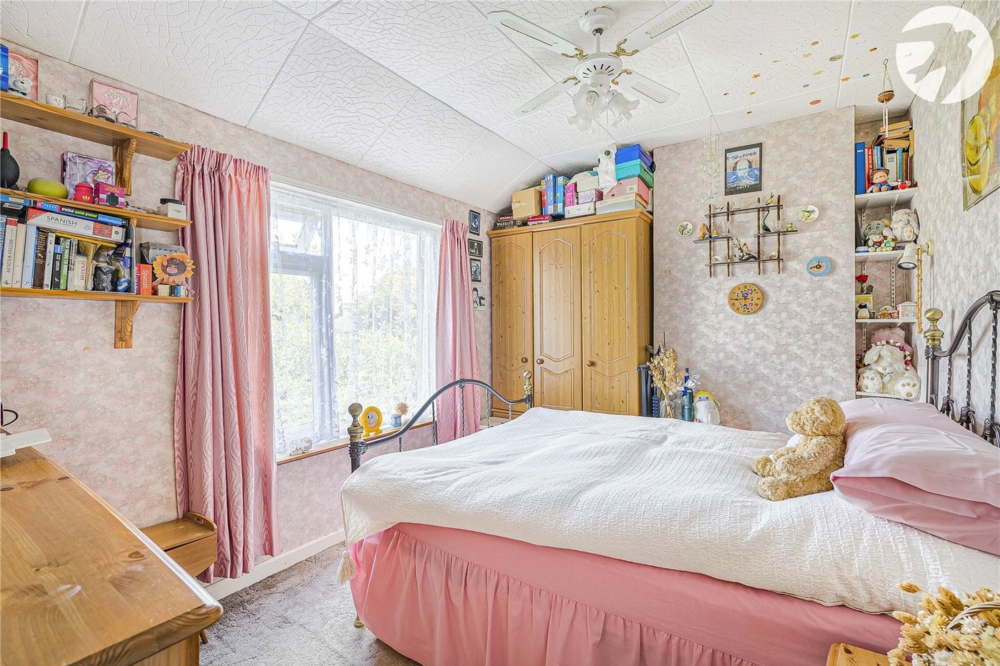 4 bedroom house for sale in Greenhithe | Robinson Jackson