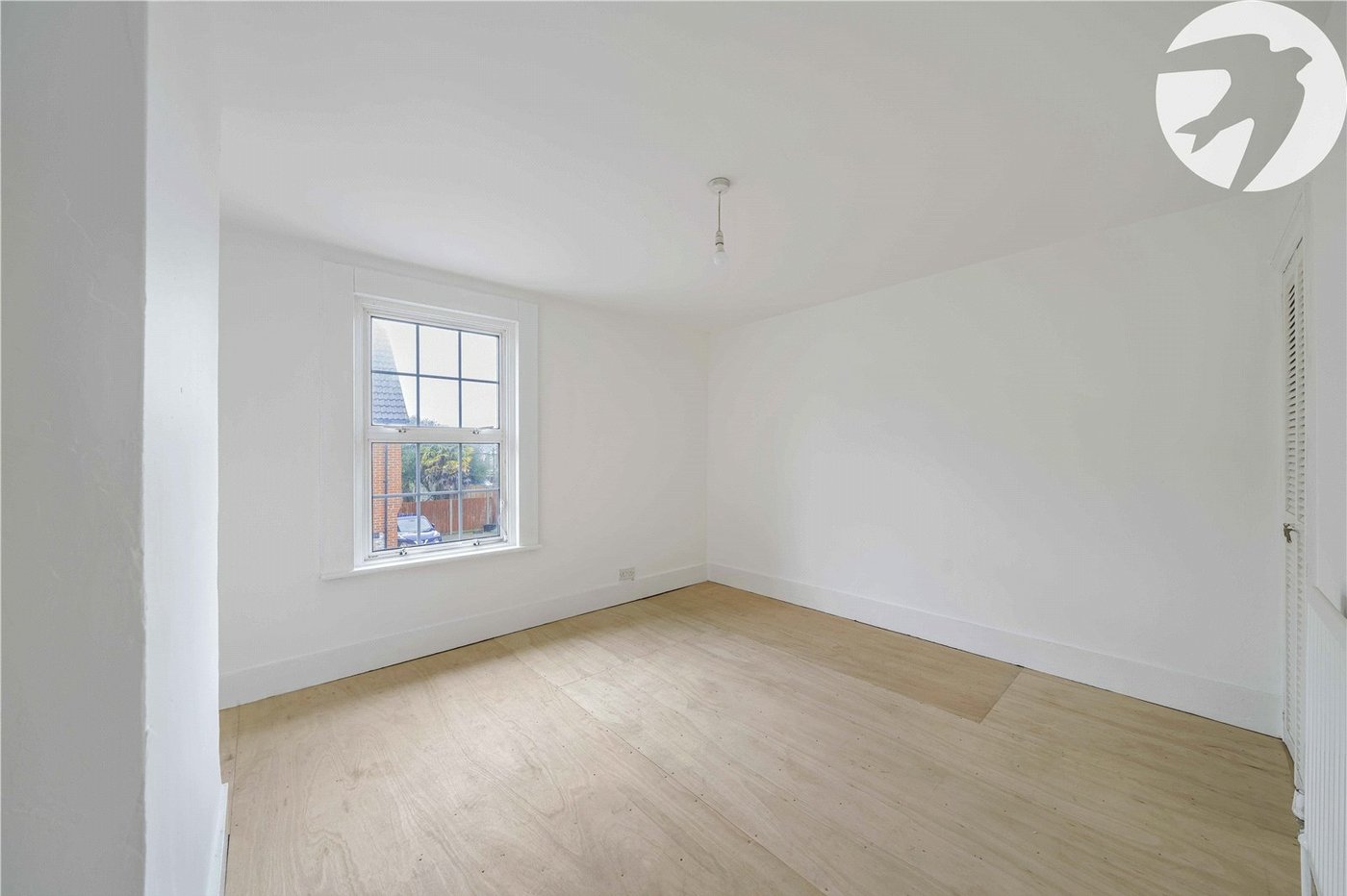 2 bedroom house for sale in Greenhithe | Robinson Jackson