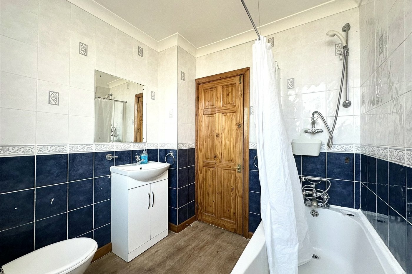 3 bedroom house for sale in Greenhithe | Robinson Jackson