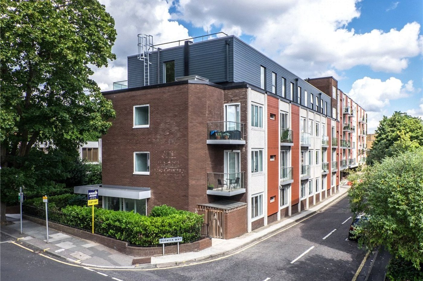 1 bedroom property for sale in Orpington | Robinson Jackson