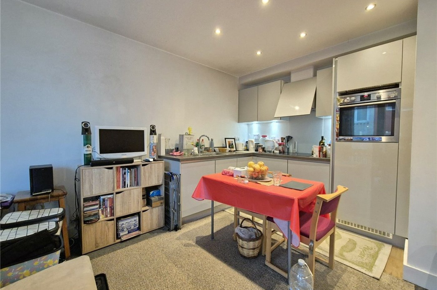 1 bedroom property for sale in Orpington | Robinson Jackson