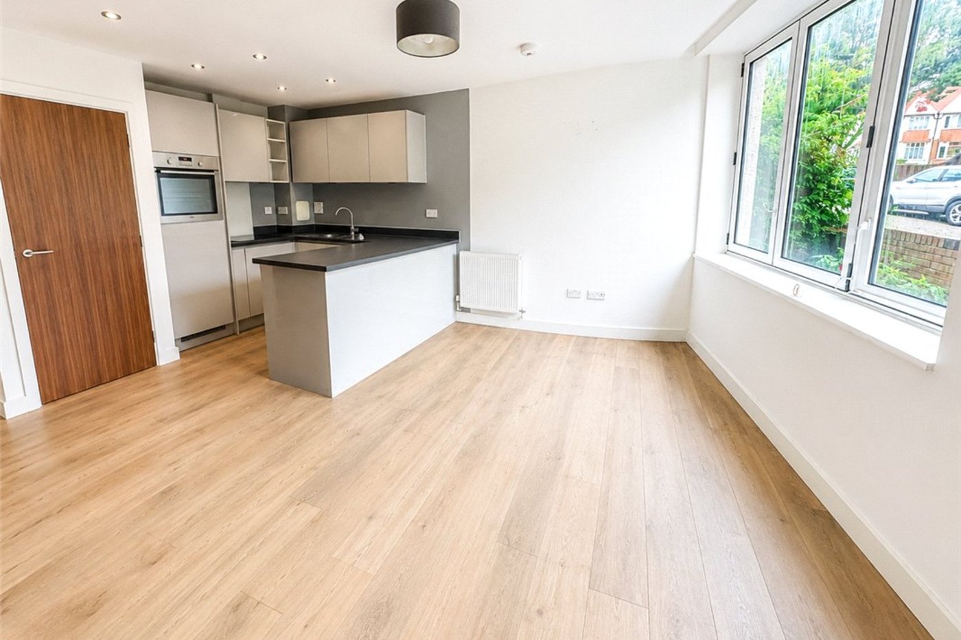 2 bedroom property for sale in Orpington | Robinson Jackson