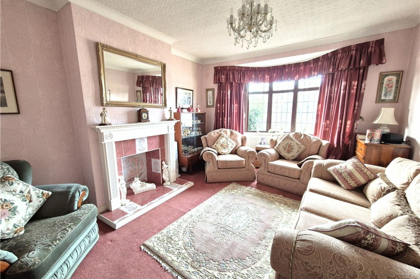 3 bedroom bungalow for sale in Orpington | Robinson Jackson