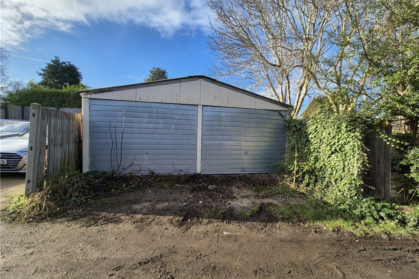3 bedroom bungalow for sale in Orpington | Robinson Jackson