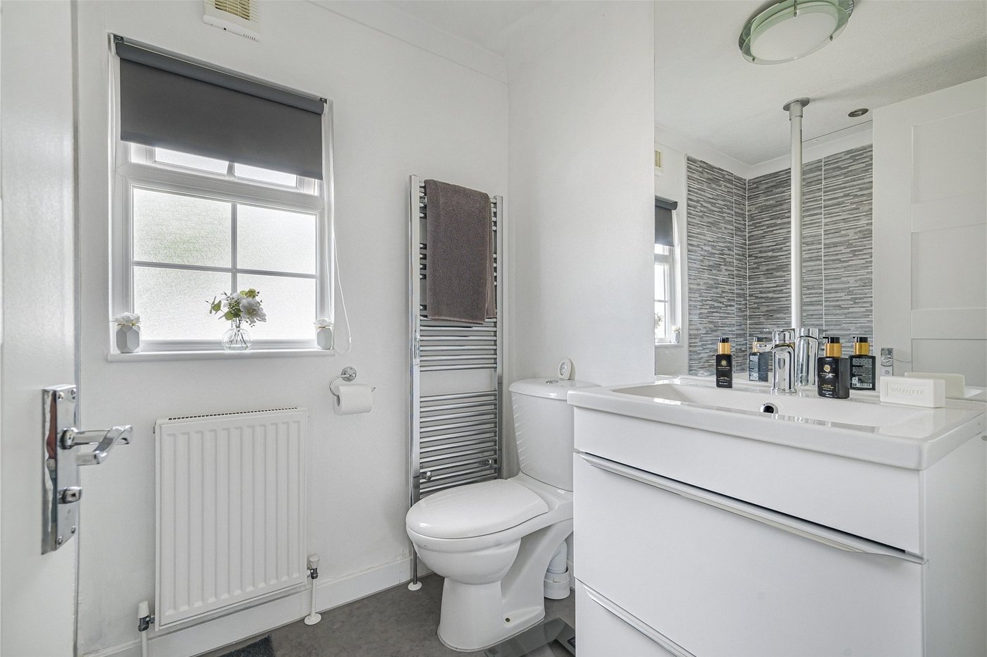 2 bedroom property for sale in Wrotham | Robinson Jackson