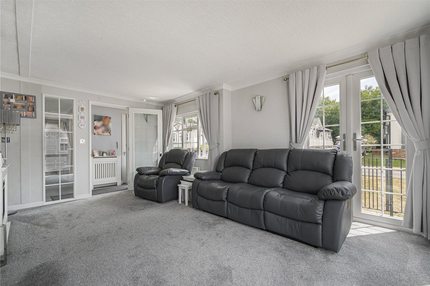 2 bedroom property for sale in Wrotham | Robinson Jackson