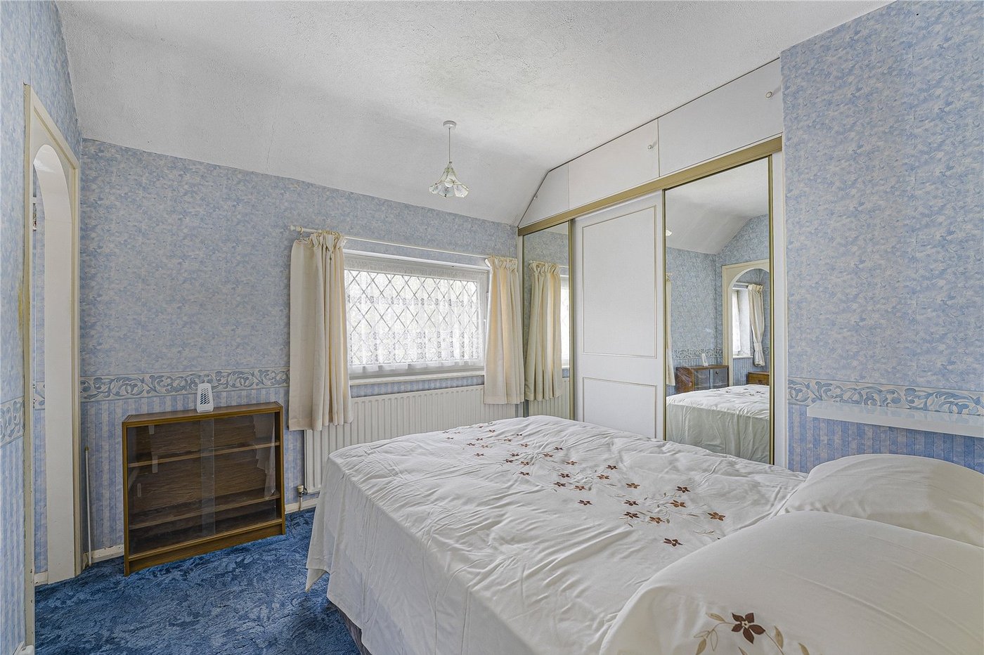 2 bedroom house for sale in Dartford | Robinson Jackson