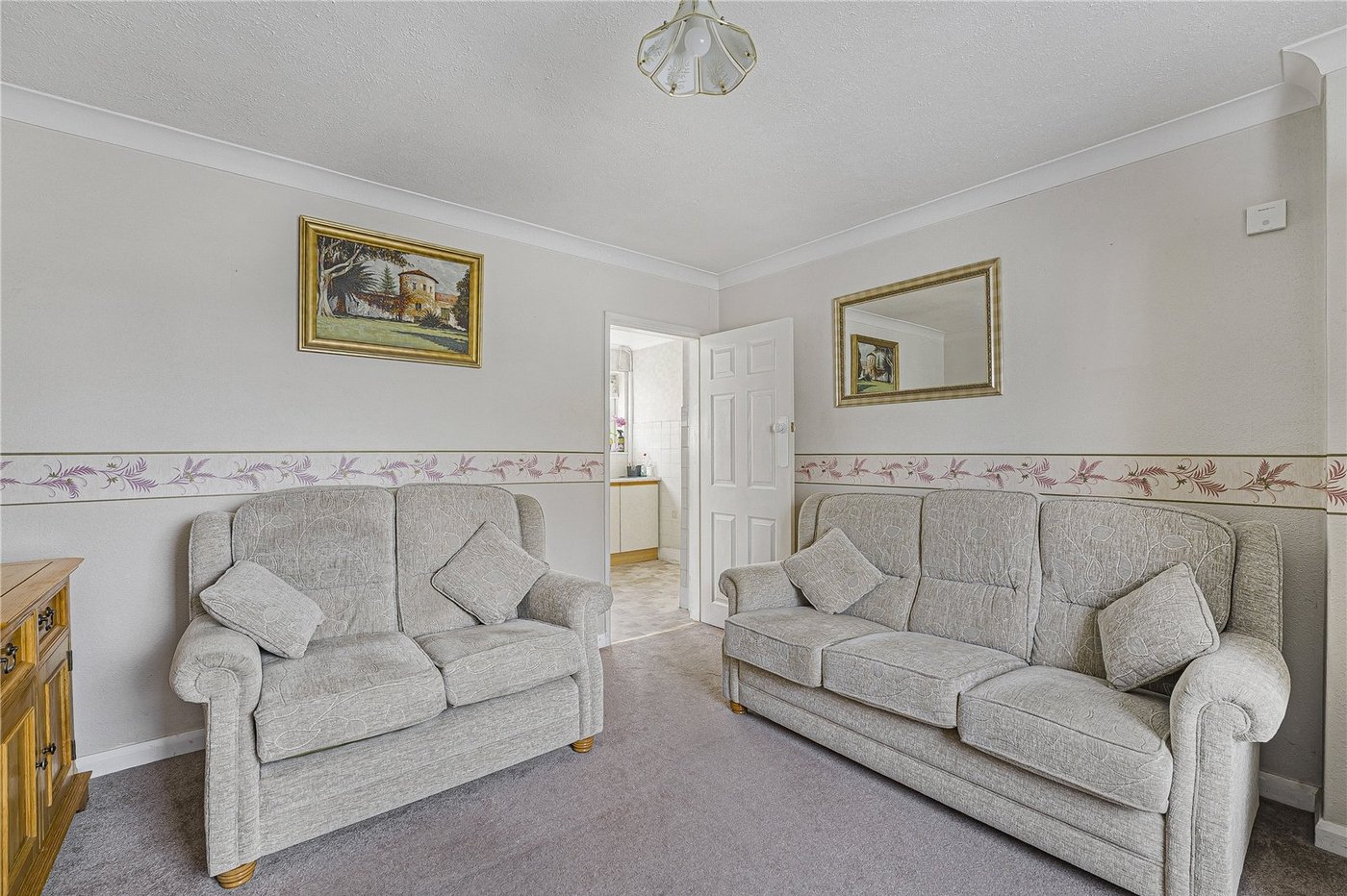 2 bedroom house for sale in Dartford | Robinson Jackson