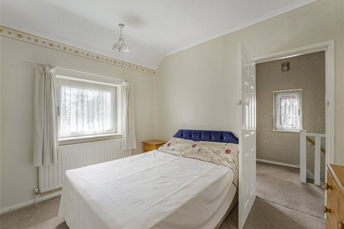 2 bedroom house for sale in Dartford | Robinson Jackson