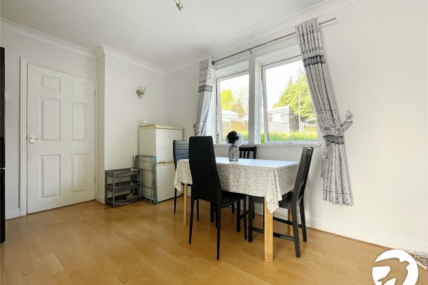 3 bedroom house for sale in Rochester | Robinson Michael & Jackson