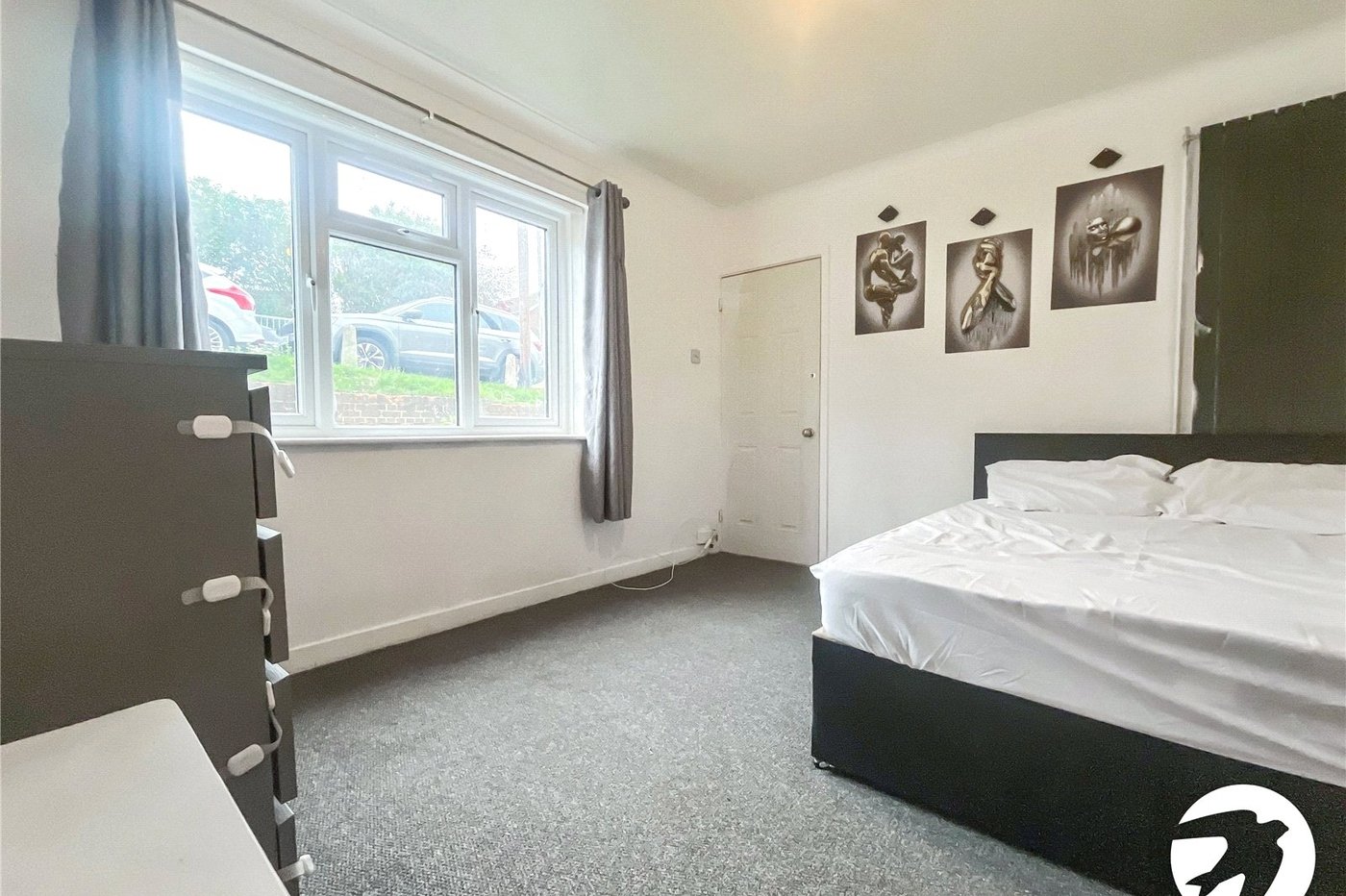 3 bedroom house for sale in Rochester | Robinson Michael & Jackson