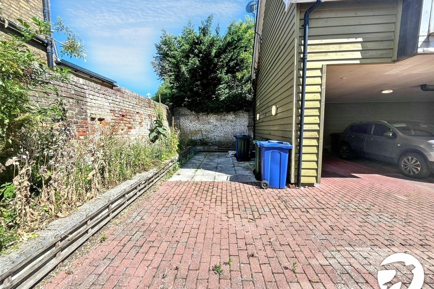 1 bedroom property for sale in London Road, Teynham | Robinson Michael & Jackson