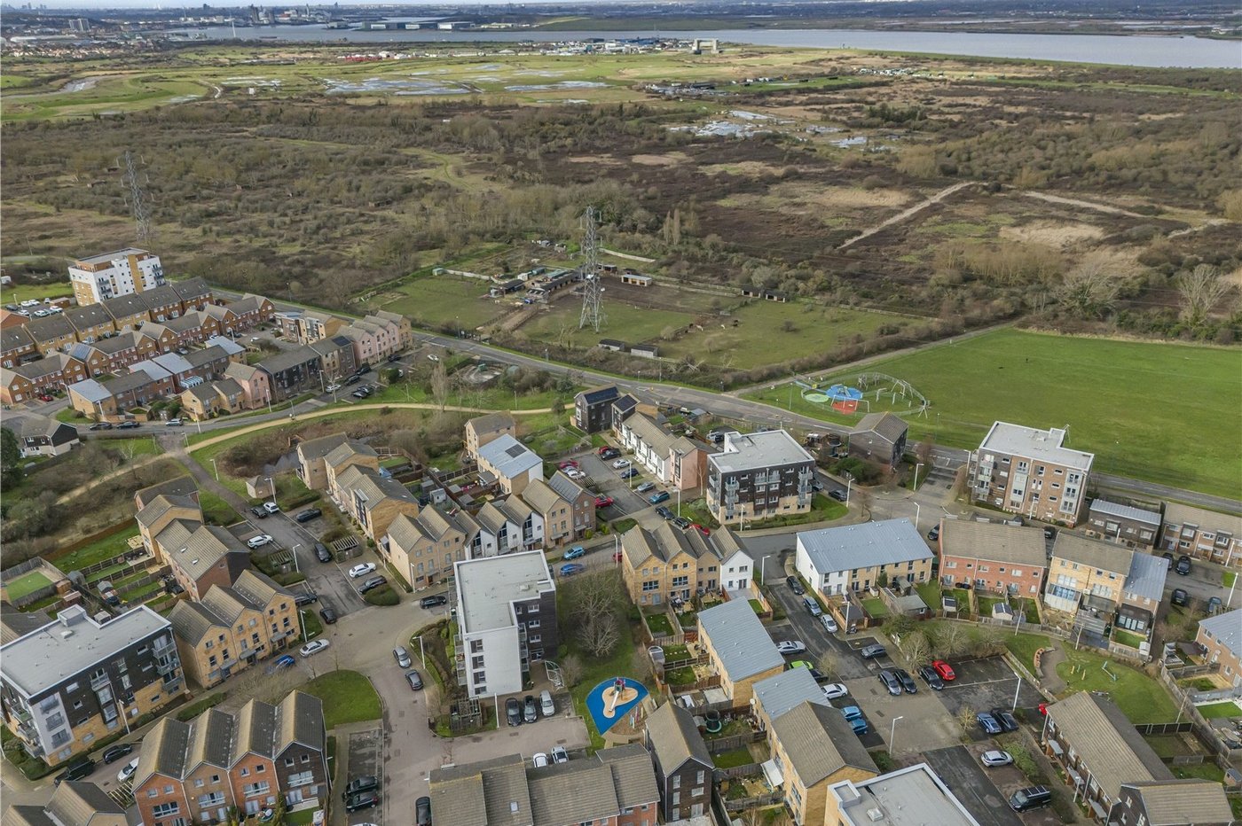 2 bedroom property for sale in Dartford | Robinson Jackson