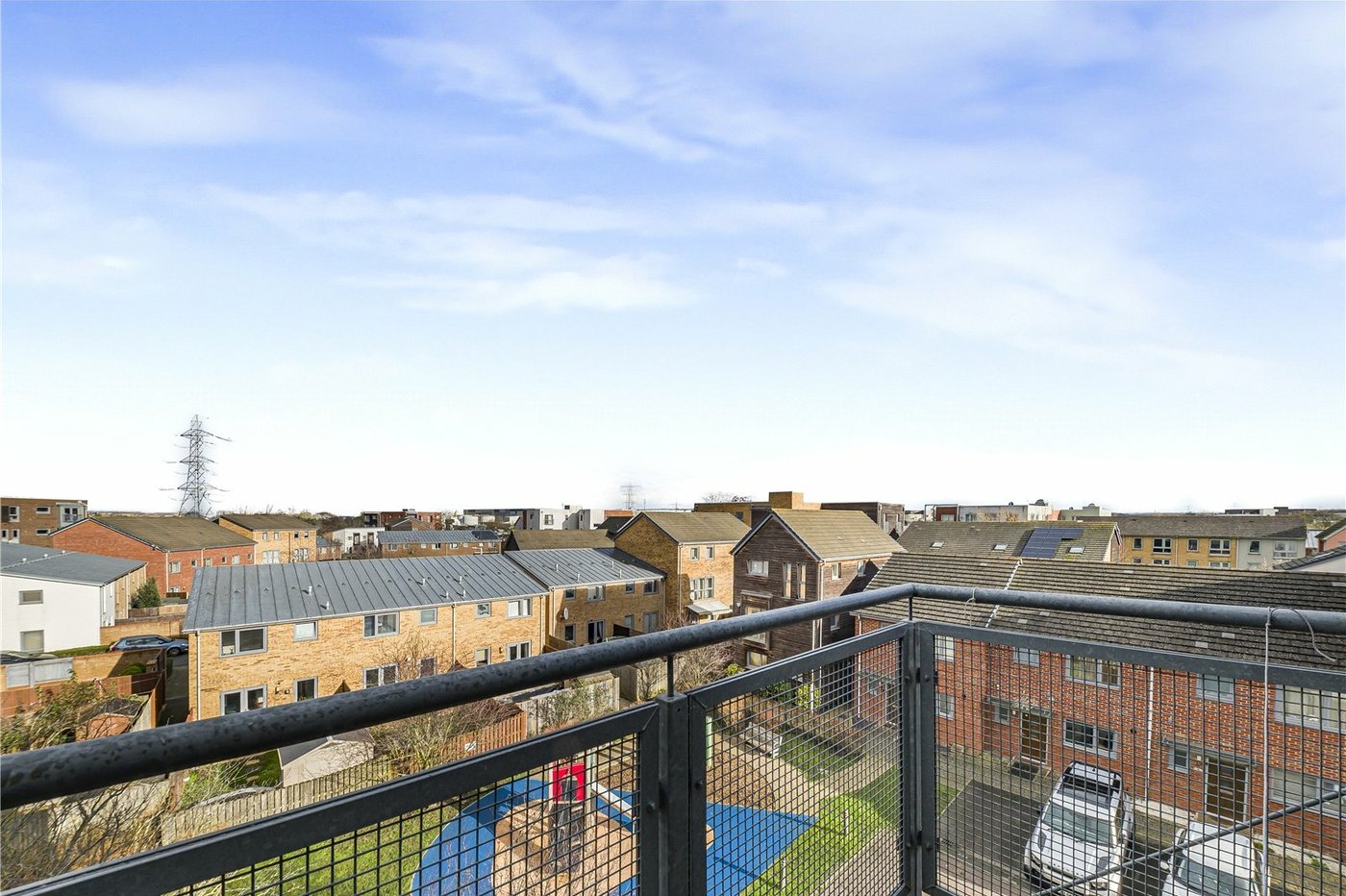 2 bedroom property for sale in Dartford | Robinson Jackson