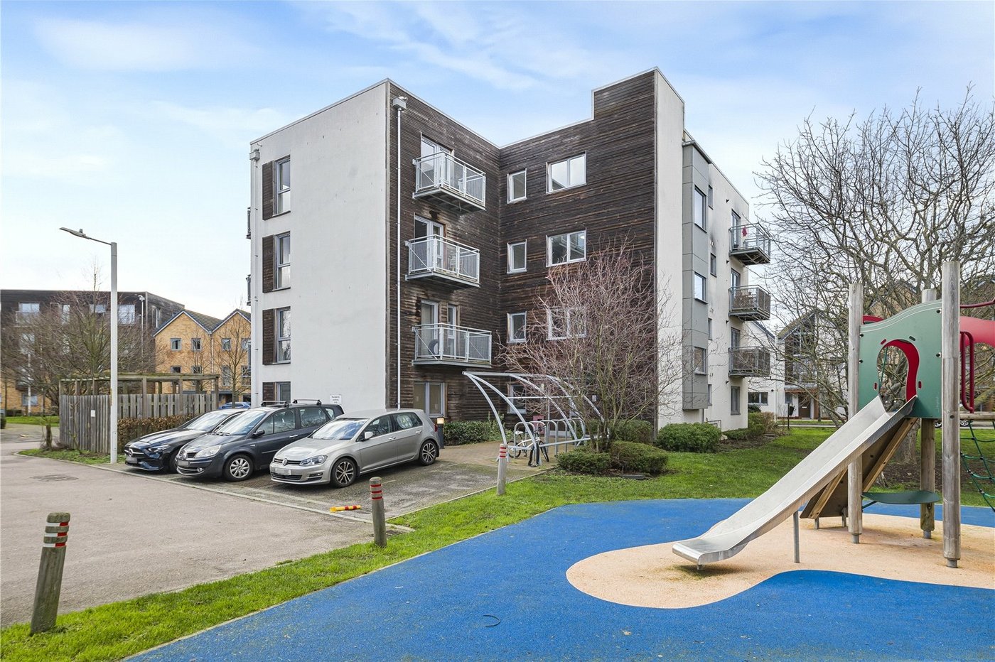 2 bedroom property for sale in Dartford | Robinson Jackson