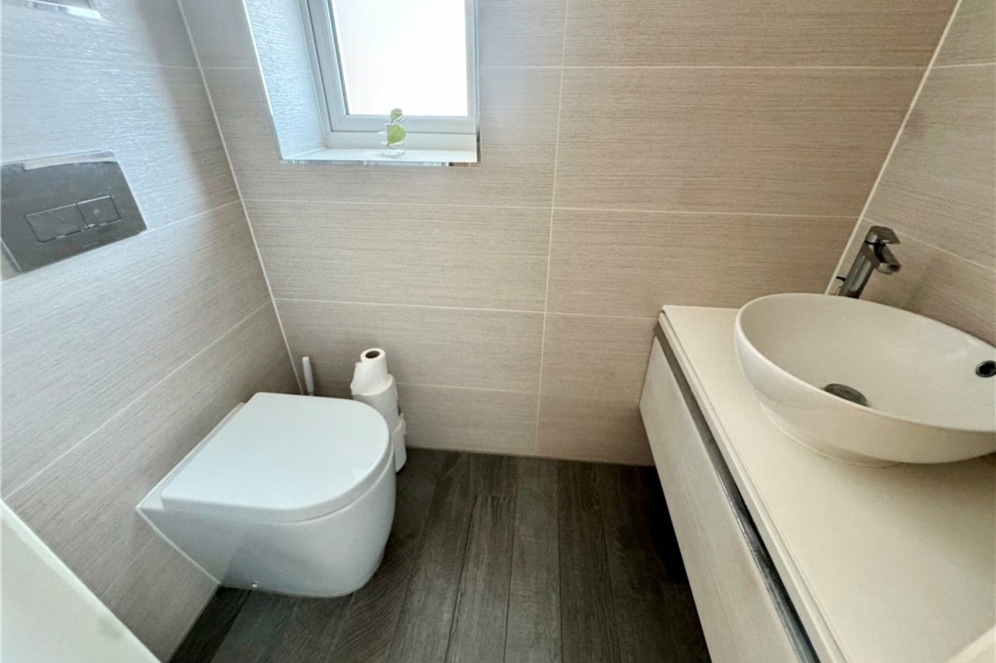 4 bedroom house for sale in Petts Wood | Robinson Jackson