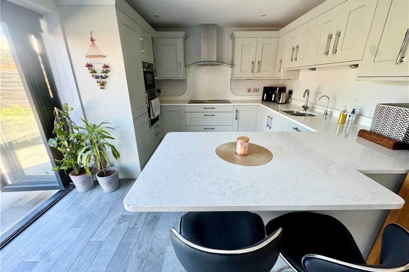 4 bedroom house for sale in Petts Wood | Robinson Jackson