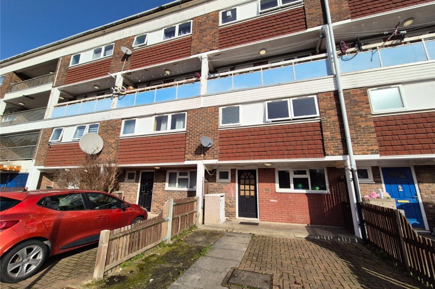 3 bedroom property for sale in St Mary Cray | Robinson Jackson