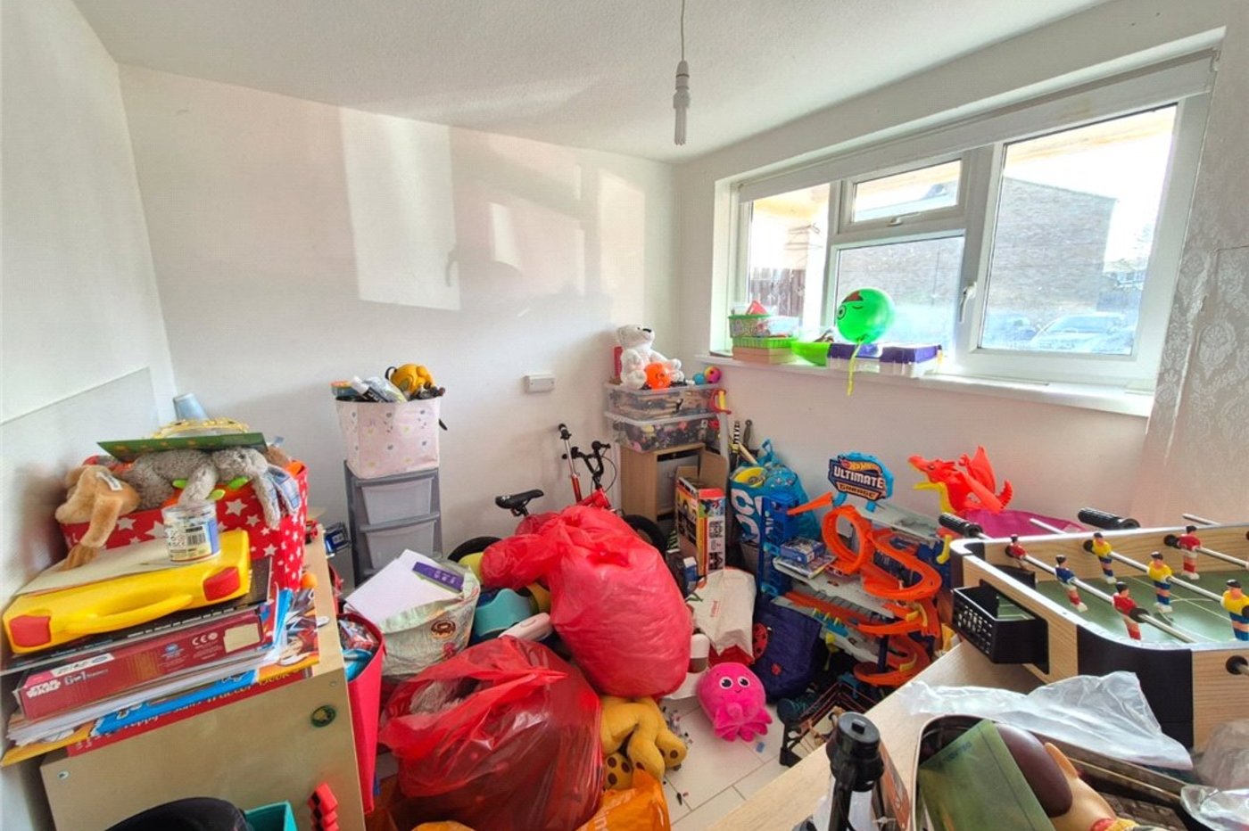 3 bedroom property for sale in St Mary Cray | Robinson Jackson