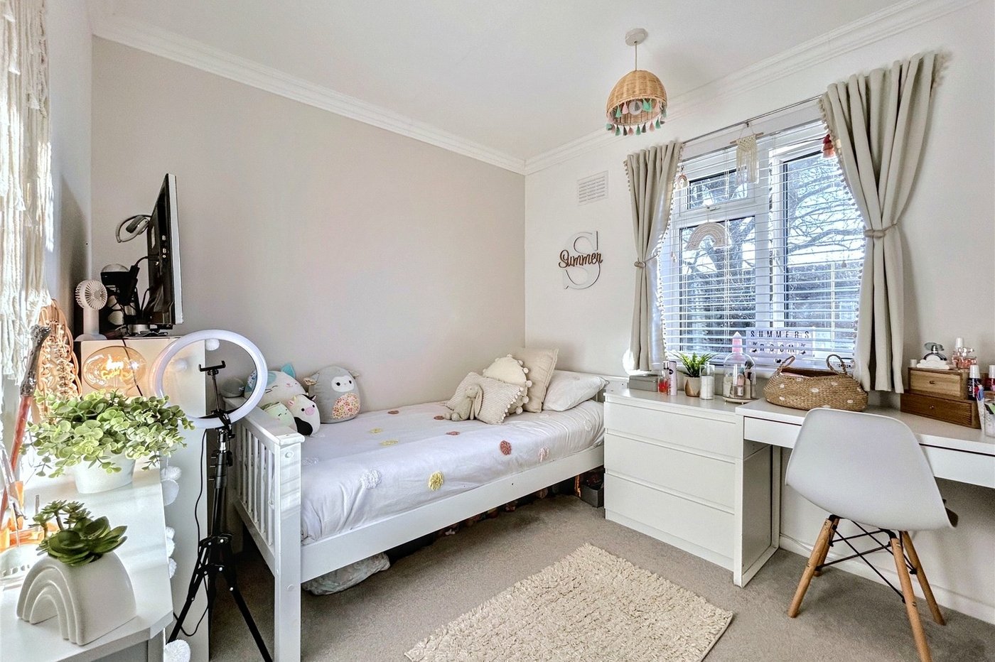 3 bedroom house for sale in Twydall | Robinson Michael & Jackson