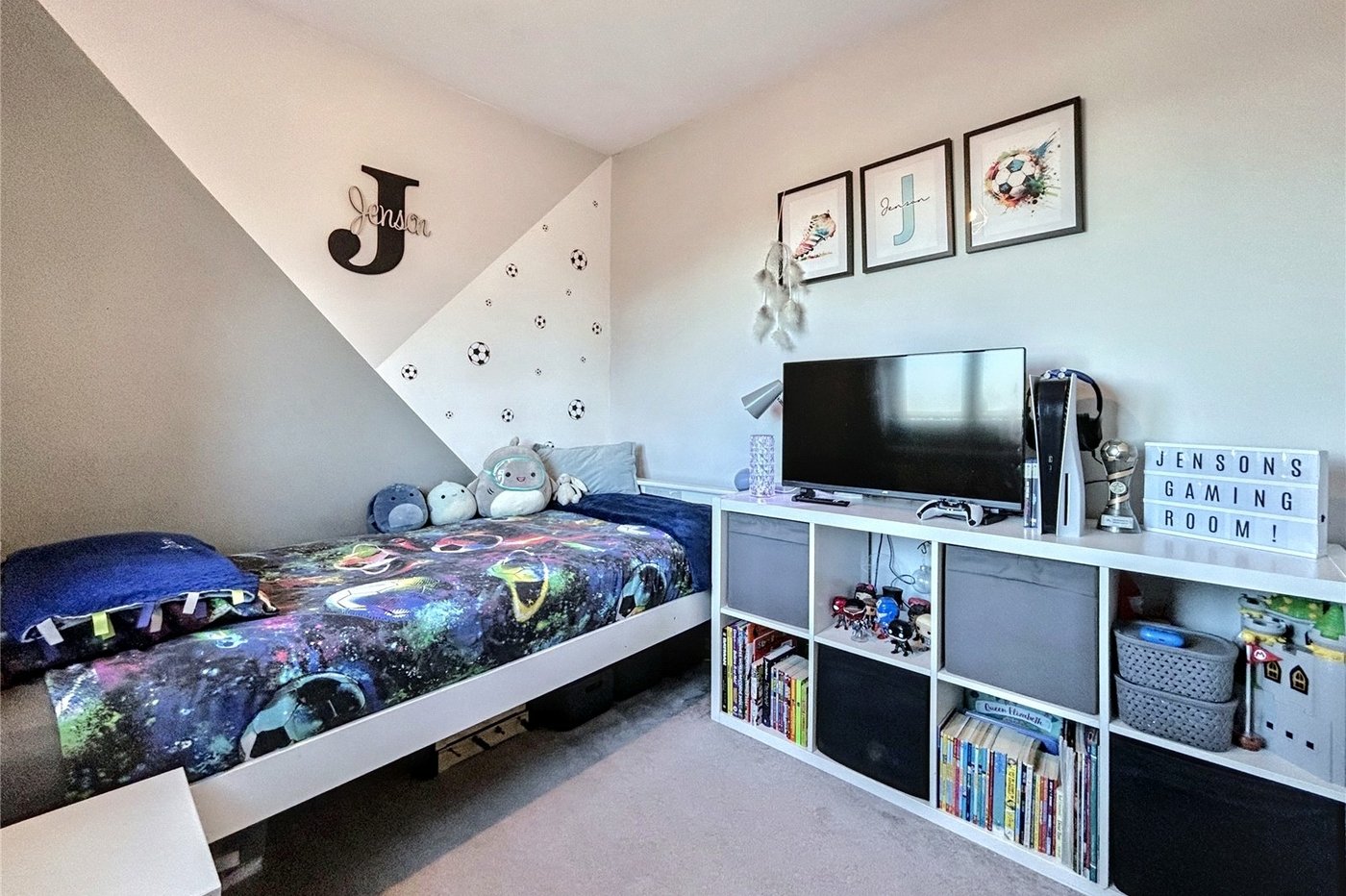 3 bedroom house for sale in Twydall | Robinson Michael & Jackson