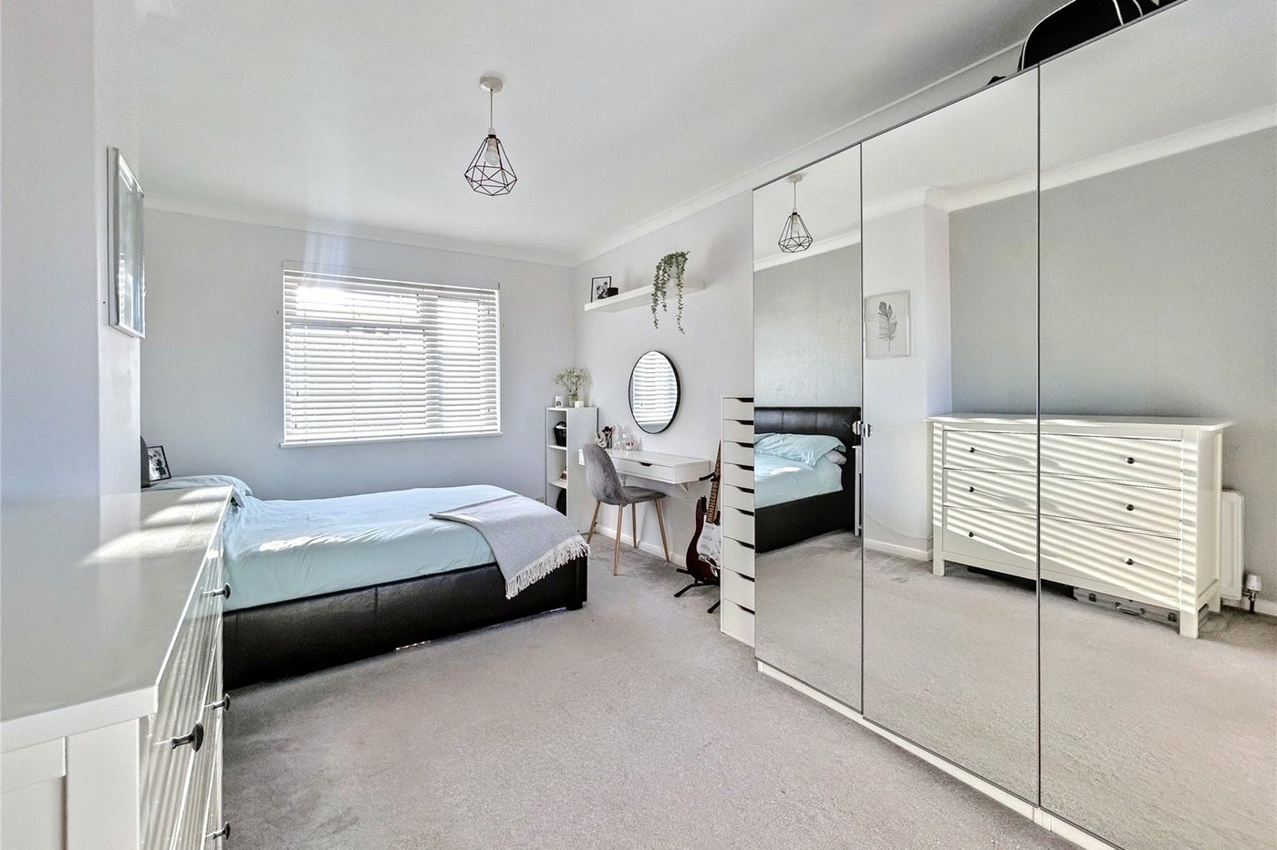 3 bedroom house for sale in Twydall | Robinson Michael & Jackson