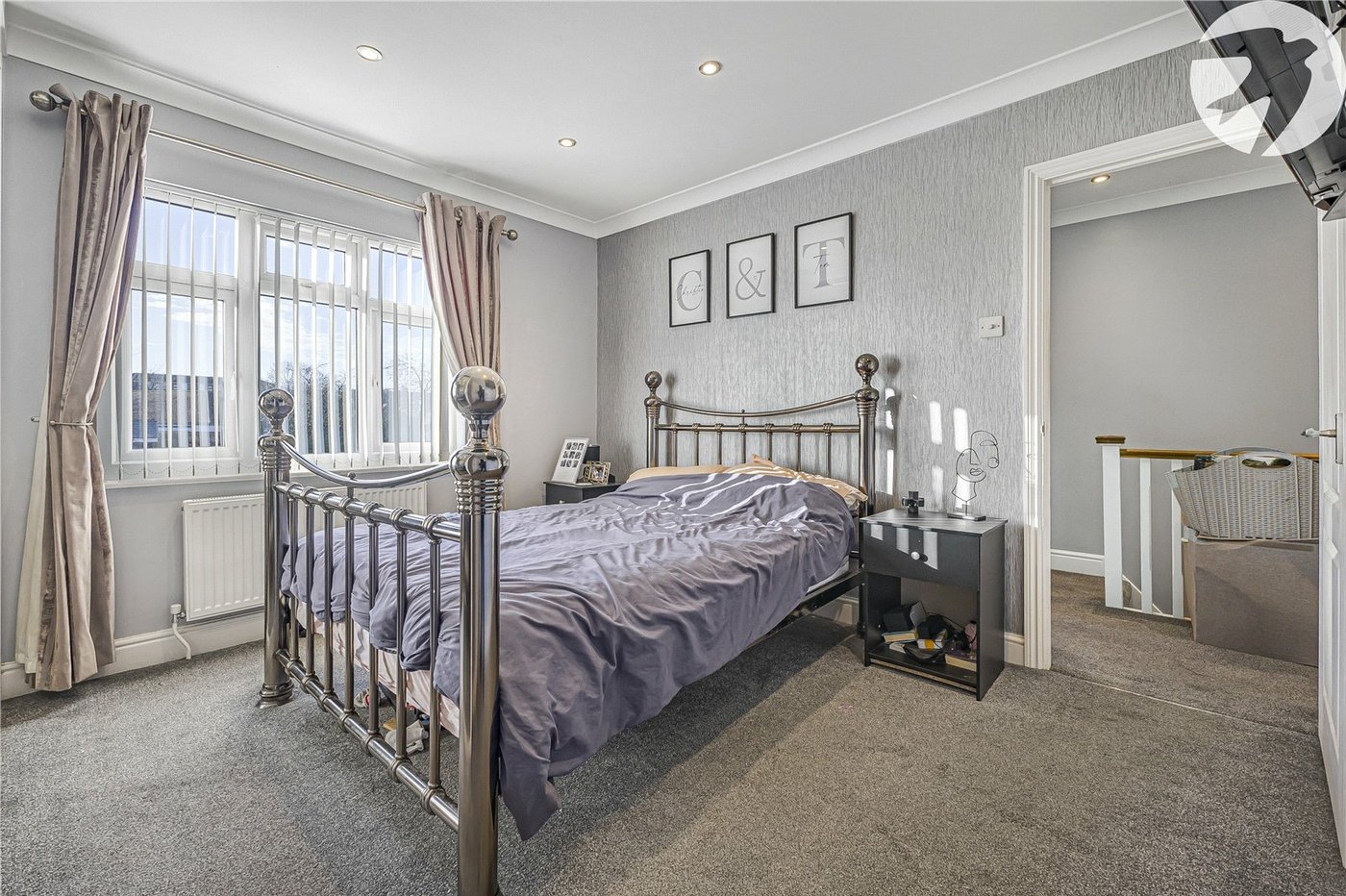 3 bedroom house for sale in Gravesend | Robinson Michael & Jackson