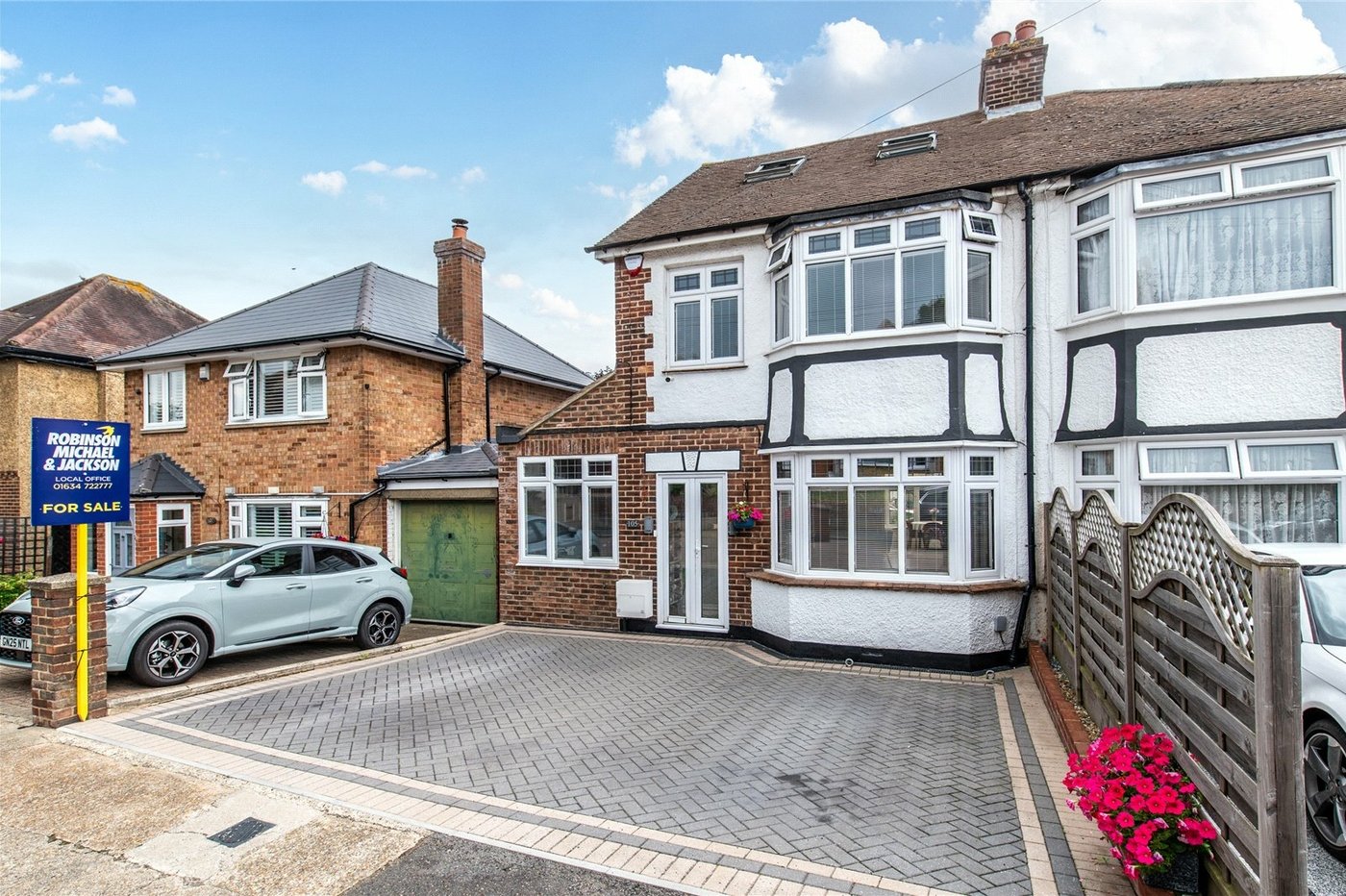 4 bedroom house for sale in Rochester | Robinson Michael & Jackson